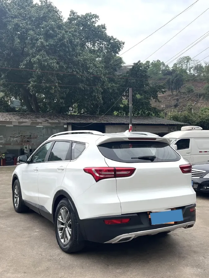 2018 SWM X7 1.5T 156HP L4 6AT,autocango,china used car exporter,china ev exporter,chinese used car exporter,chinese used ev exporter