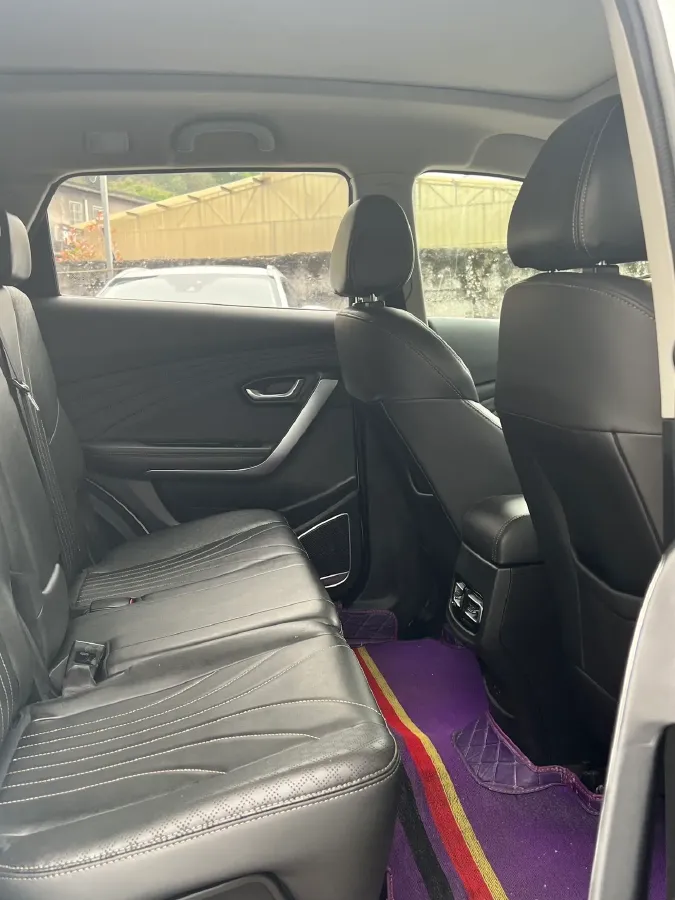 2018 SWM X7 1.5T 156HP L4 6AT,autocango,china used car exporter,china ev exporter,chinese used car exporter,chinese used ev exporter