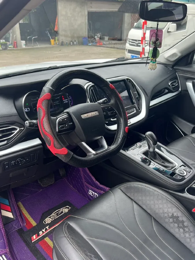 2018 SWM X7 1.5T 156HP L4 6AT,autocango,china used car exporter,china ev exporter,chinese used car exporter,chinese used ev exporter