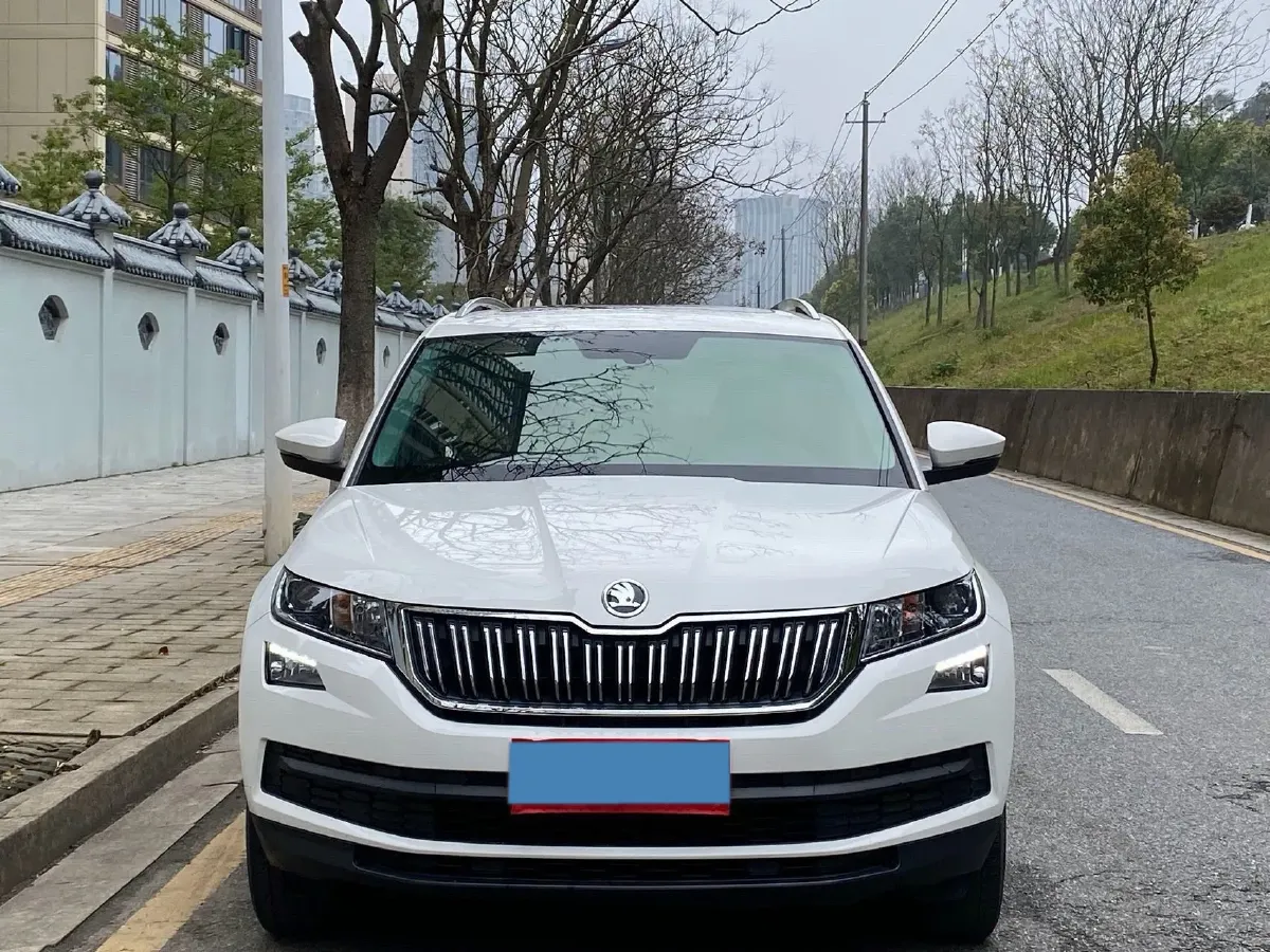 2019 Skoda Kodiak GT 2.0T 220HP L4 7DCT,autocango,china used car exporter,china ev exporter,chinese used car exporter,chinese used ev exporter