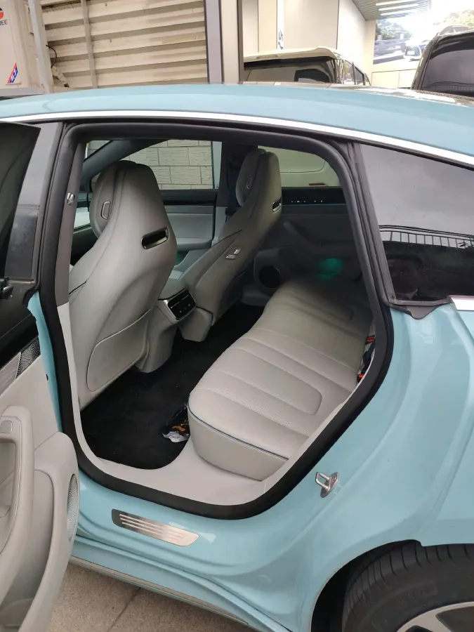 2025 Luxeed S7 BEV 82KWH,autocango,china used car exporter,china ev exporter,chinese used car exporter,chinese used ev exporter