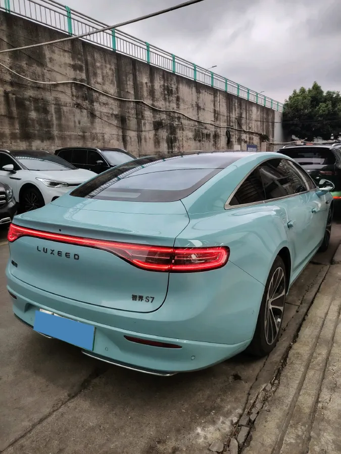 2025 Luxeed S7 BEV 82KWH,autocango,china used car exporter,china ev exporter,chinese used car exporter,chinese used ev exporter