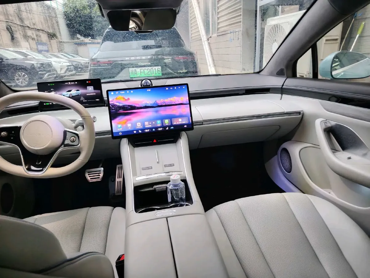 2025 Luxeed S7 BEV 82KWH,autocango,china used car exporter,china ev exporter,chinese used car exporter,chinese used ev exporter
