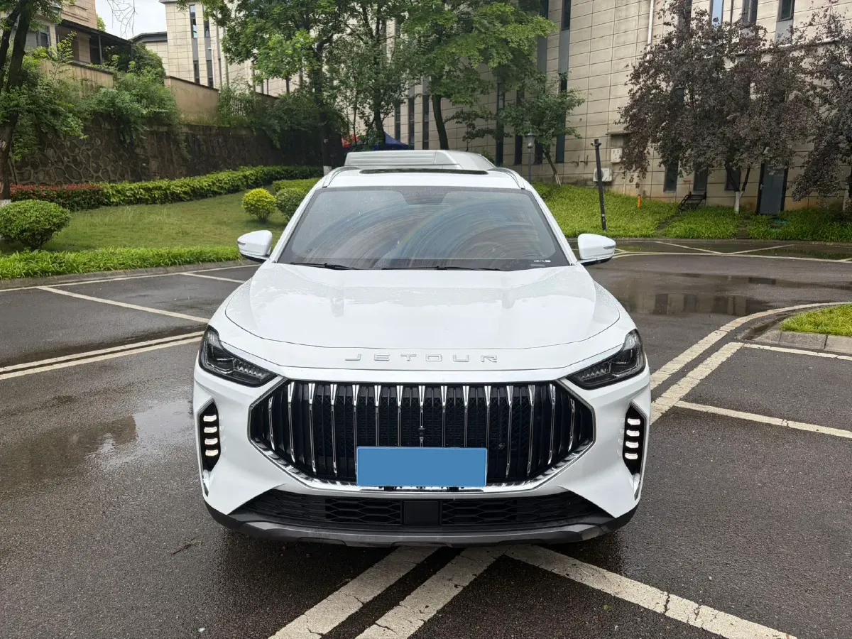 2023 ChangAn Oshan X7 Plus 1.5T 188HP L4 7DCT,autocango,china used car exporter,china ev exporter,chinese used car exporter,chinese used ev exporter