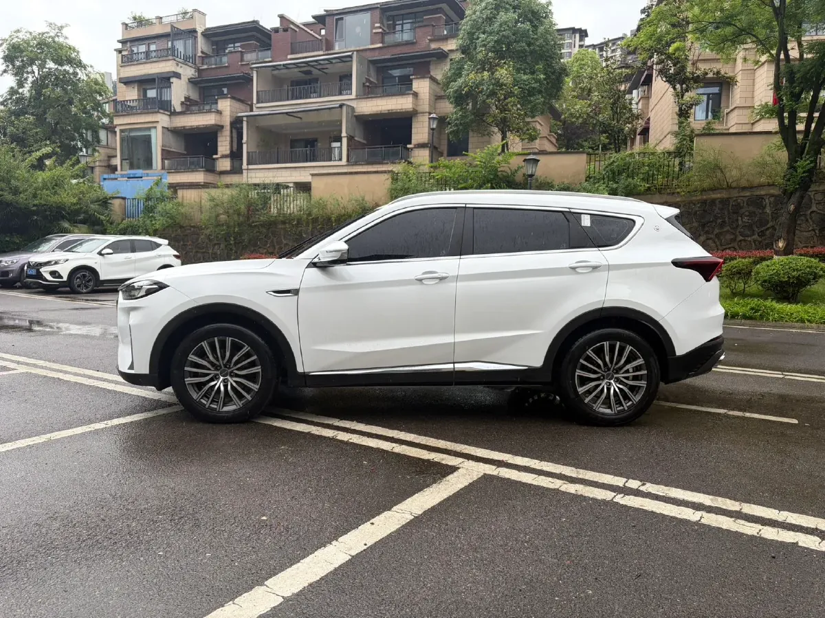 2023 ChangAn Oshan X7 Plus 1.5T 188HP L4 7DCT,autocango,china used car exporter,china ev exporter,chinese used car exporter,chinese used ev exporter