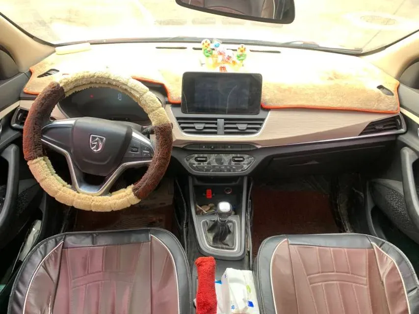 2018 BaoJun 360 1.5L 112HP L4 6MT,autocango,china used car exporter,china ev exporter,chinese used car exporter,chinese used ev exporter
