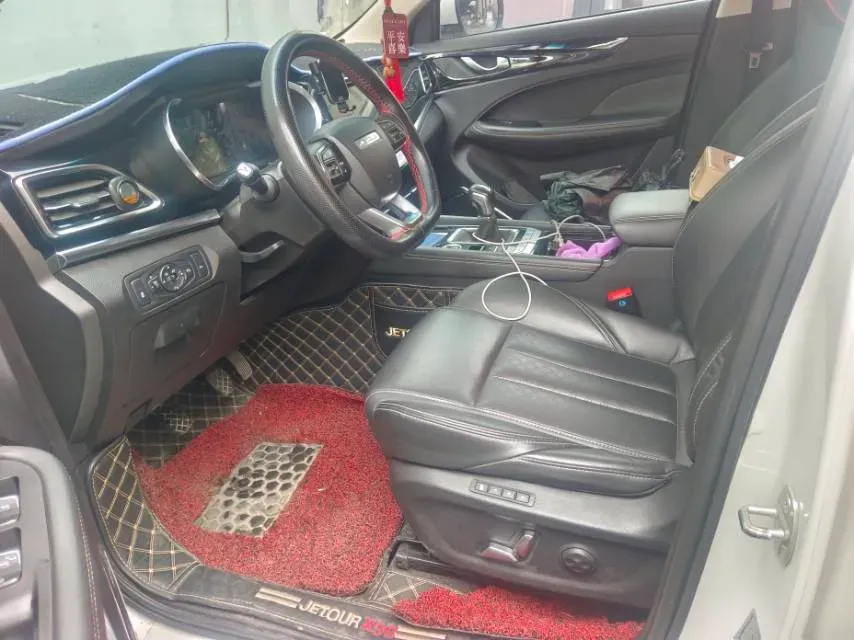 2019 Jetour X90 1.5T 147HP L4 6MT,autocango,china used car exporter,china ev exporter,chinese used car exporter,chinese used ev exporter
