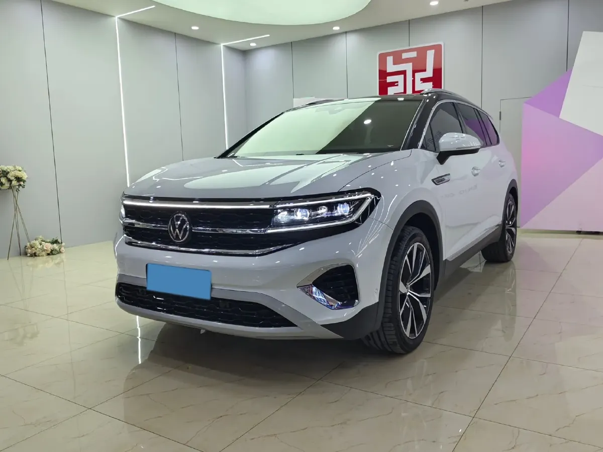 2021 Volkswagen Talagon 2.5T 299HP V6 7DCT,autocango,china used car exporter,china ev exporter,chinese used car exporter,chinese used ev exporter