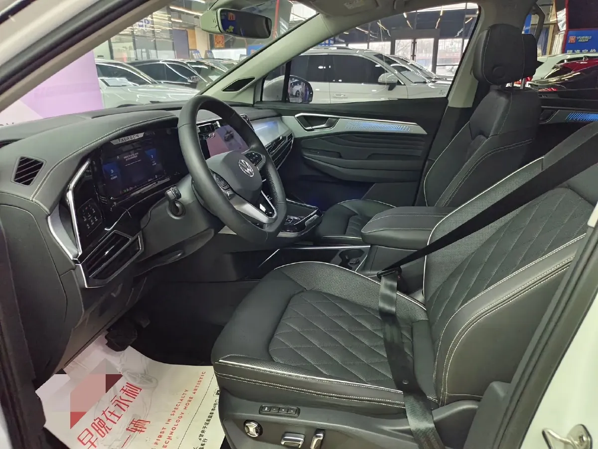 2021 Volkswagen Talagon 2.5T 299HP V6 7DCT,autocango,china used car exporter,china ev exporter,chinese used car exporter,chinese used ev exporter