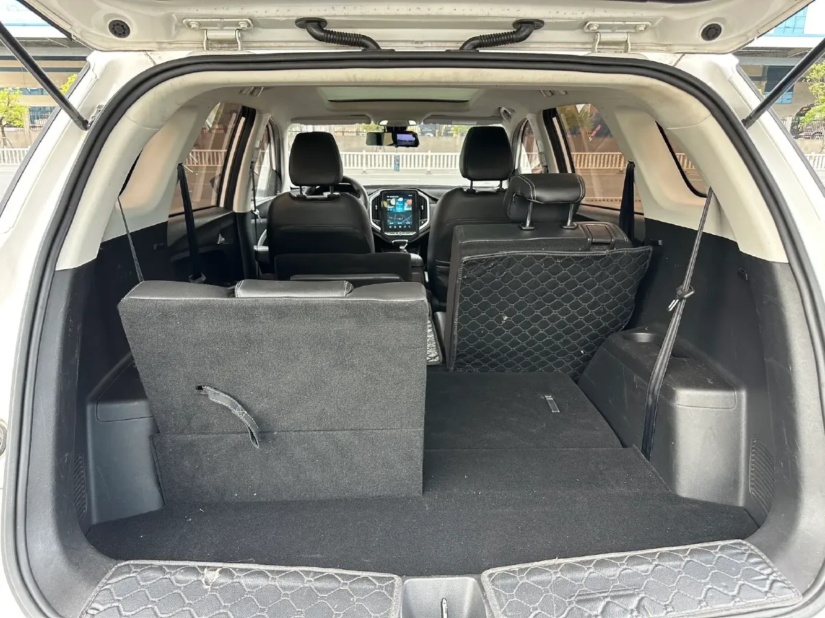 2020 HanTeng X7 1.5T 156HP L4 6AT,autocango,china used car exporter,china ev exporter,chinese used car exporter,chinese used ev exporter