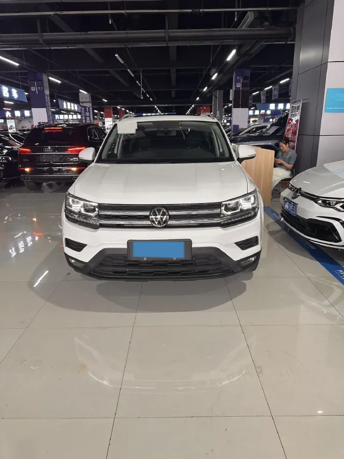 2022 Volkswagen Tharu 1.4T 150HP L4 7DCT,autocango,china used car exporter,china ev exporter,chinese used car exporter,chinese used ev exporter