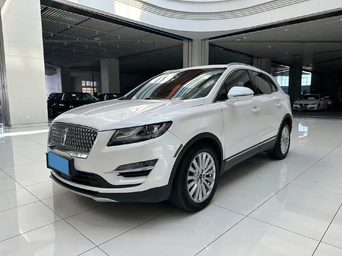 2019 Lincoln MKC 2.0T 203HP L4 6AT,autocango,china used car exporter,china ev exporter,chinese used car exporter,chinese used ev exporter