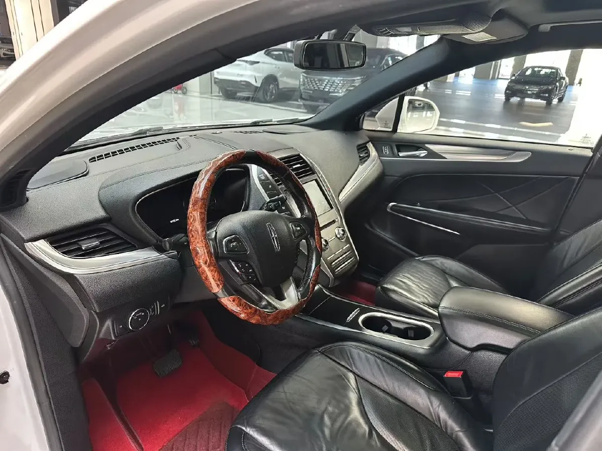 2019 Lincoln MKC 2.0T 203HP L4 6AT,autocango,china used car exporter,china ev exporter,chinese used car exporter,chinese used ev exporter