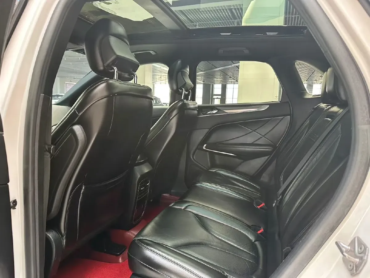 2019 Lincoln MKC 2.0T 203HP L4 6AT,autocango,china used car exporter,china ev exporter,chinese used car exporter,chinese used ev exporter