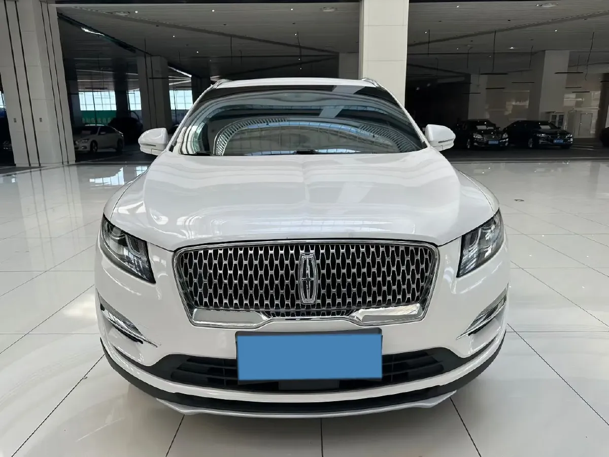 2019 Lincoln MKC 2.0T 203HP L4 6AT,autocango,china used car exporter,china ev exporter,chinese used car exporter,chinese used ev exporter