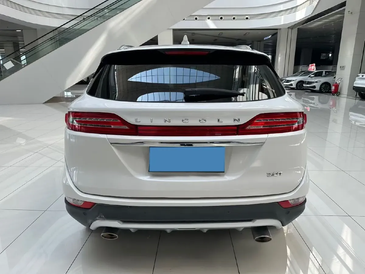 2019 Lincoln MKC 2.0T 203HP L4 6AT,autocango,china used car exporter,china ev exporter,chinese used car exporter,chinese used ev exporter