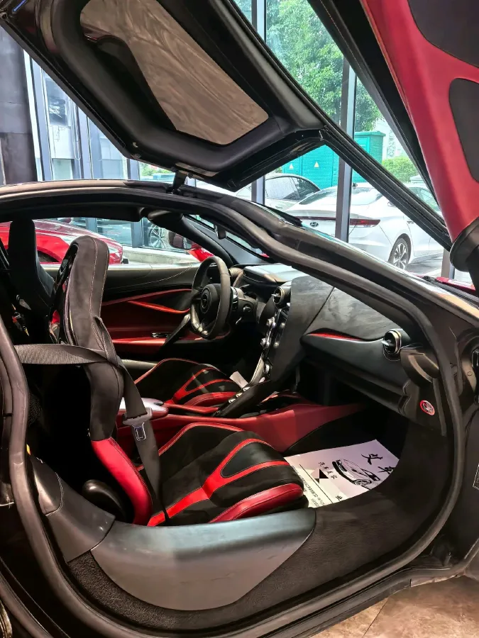 2017 McLaren 720S 4.0T 720HP V8 7DCT,autocango,china used car exporter,china ev exporter,chinese used car exporter,chinese used ev exporter