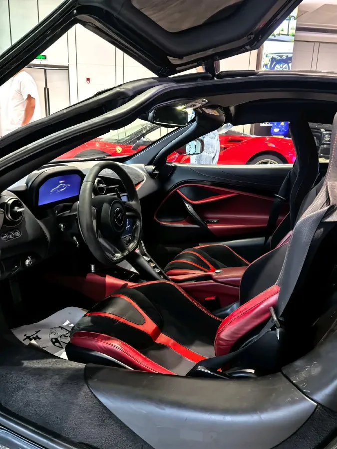 2017 McLaren 720S 4.0T 720HP V8 7DCT,autocango,china used car exporter,china ev exporter,chinese used car exporter,chinese used ev exporter