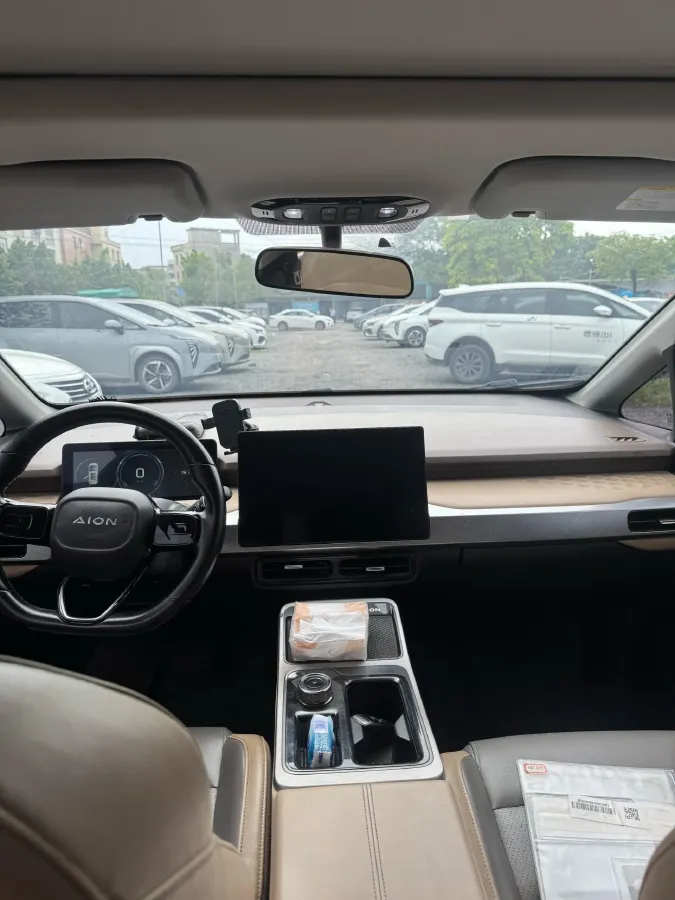 2022 Geely Okavango 1.8T 184HP L4 7DCT,autocango,china used car exporter,china ev exporter,chinese used car exporter,chinese used ev exporter