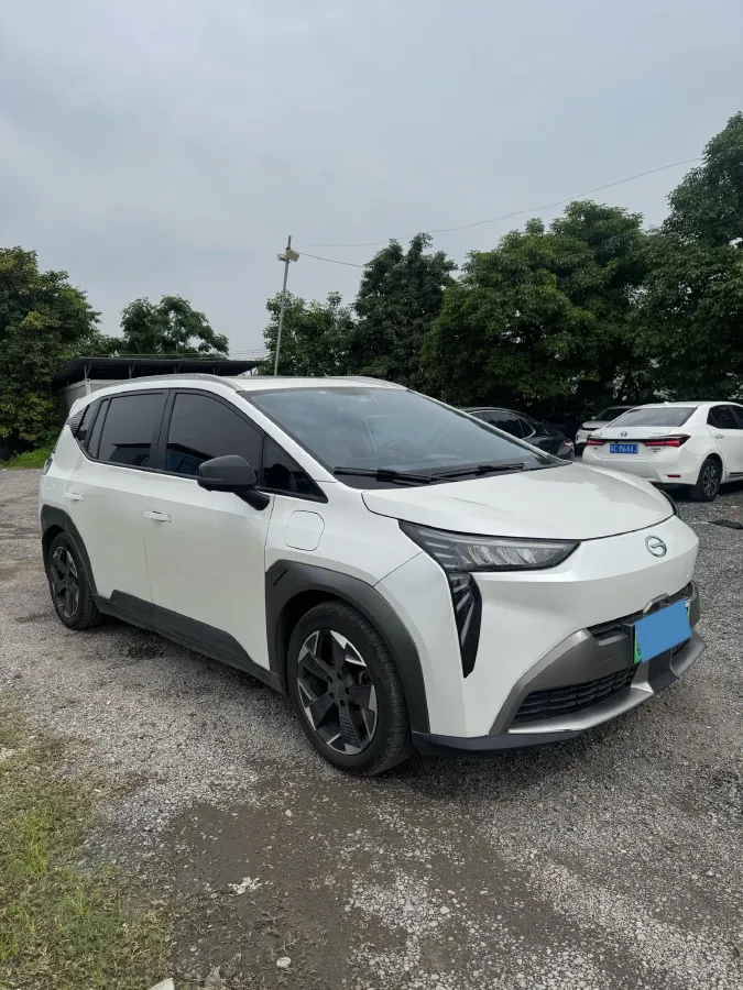 2022 Geely Okavango 1.8T 184HP L4 7DCT,autocango,china used car exporter,china ev exporter,chinese used car exporter,chinese used ev exporter