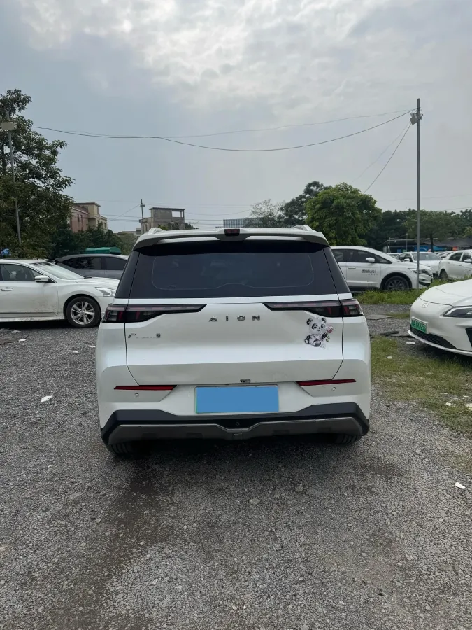 2022 Geely Okavango 1.8T 184HP L4 7DCT,autocango,china used car exporter,china ev exporter,chinese used car exporter,chinese used ev exporter