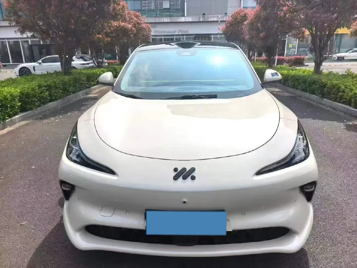 2025 IM LS6 BEV 83KWH,autocango,china used car exporter,china ev exporter,chinese used car exporter,chinese used ev exporter