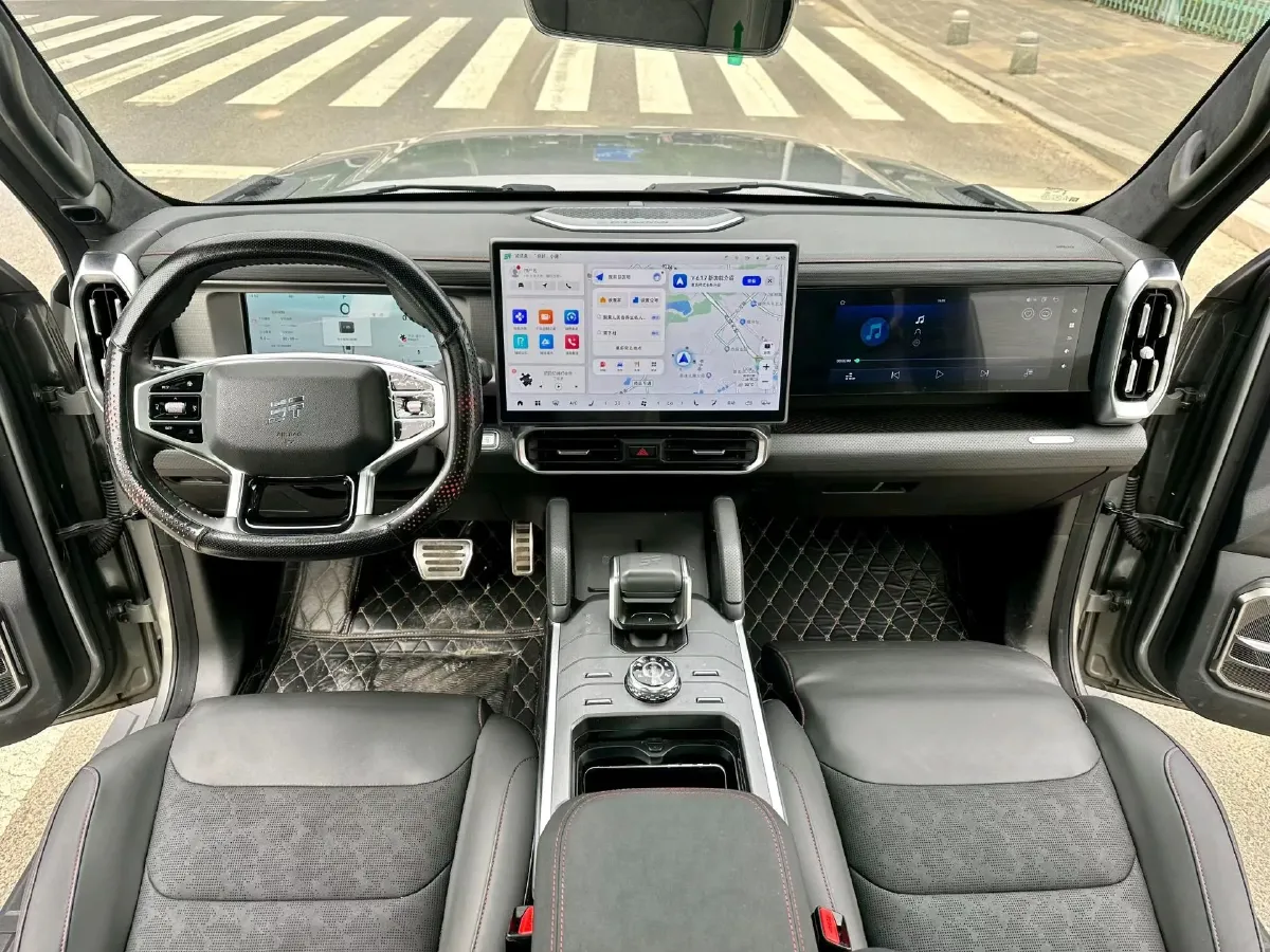 2024 Jetour Traveller 2.0T 254HP L4 7DCT,autocango,china used car exporter,china ev exporter,chinese used car exporter,chinese used ev exporter