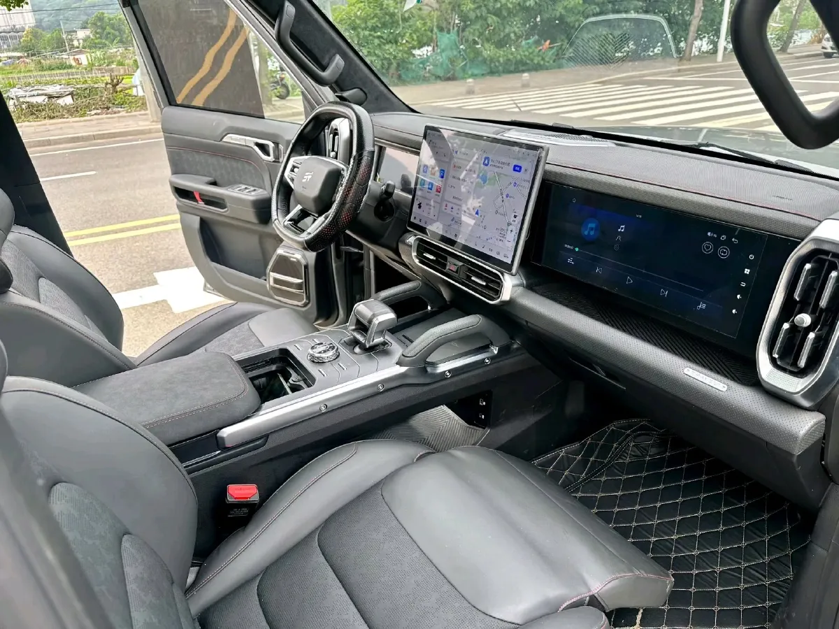 2024 Jetour Traveller 2.0T 254HP L4 7DCT,autocango,china used car exporter,china ev exporter,chinese used car exporter,chinese used ev exporter
