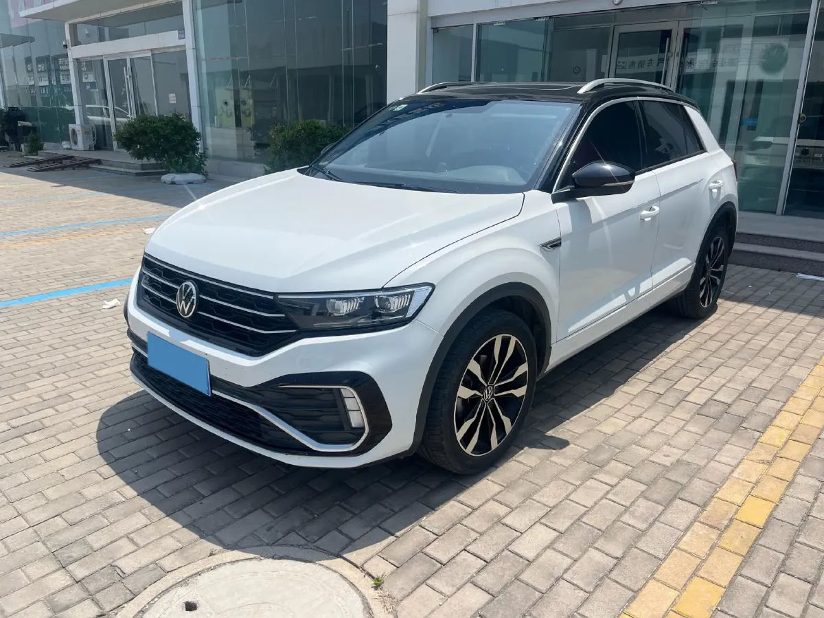 2022 Volkswagen T-Roc 1.4T 150HP L4 7DCT,autocango,china used car exporter,china ev exporter,chinese used car exporter,chinese used ev exporter
