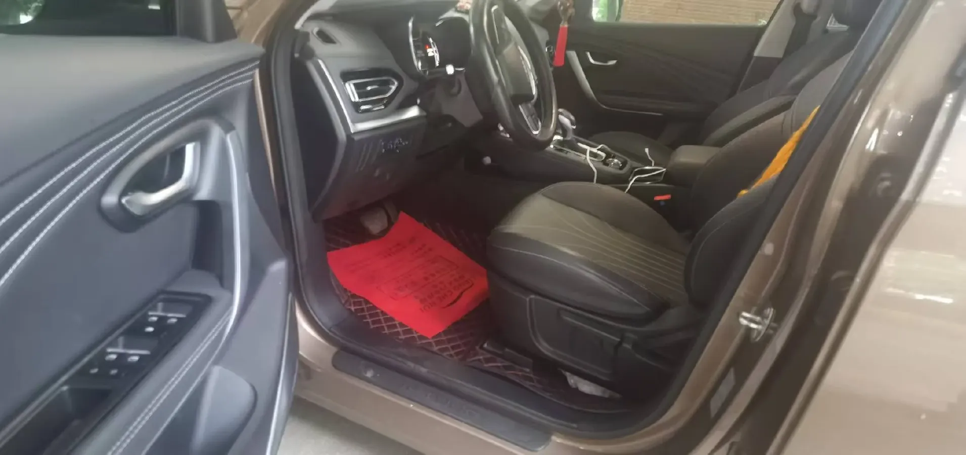 2018 Jetour X70 1.5T 147HP L4 8AT,autocango,china used car exporter,china ev exporter,chinese used car exporter,chinese used ev exporter