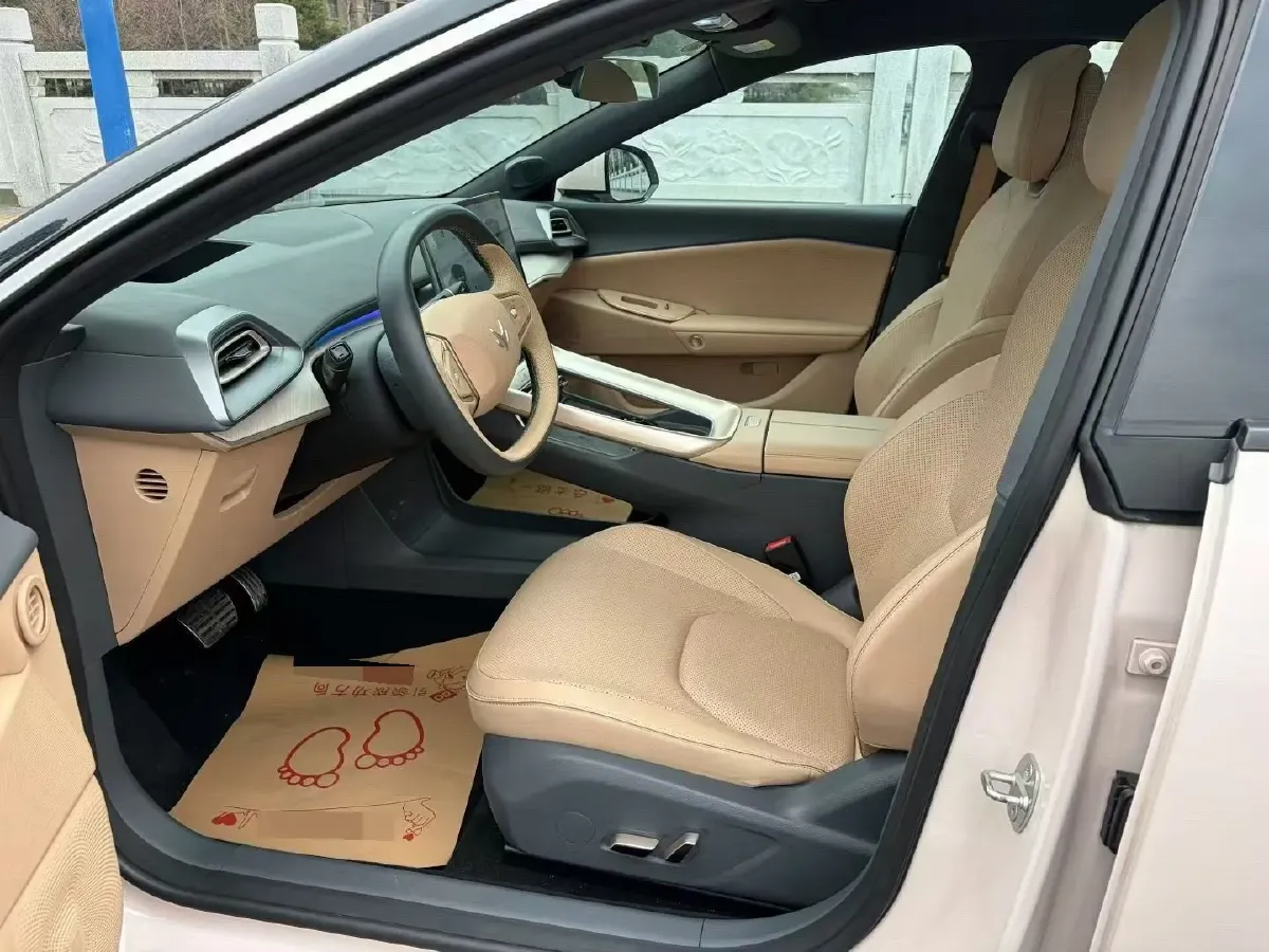 2025 ARCFOX αS5 BEV,autocango,china used car exporter,china ev exporter,chinese used car exporter,chinese used ev exporter
