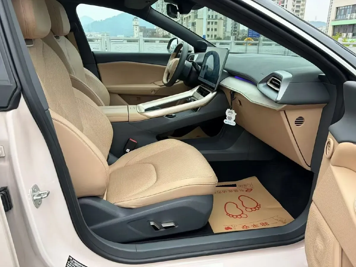 2025 ARCFOX αS5 BEV,autocango,china used car exporter,china ev exporter,chinese used car exporter,chinese used ev exporter