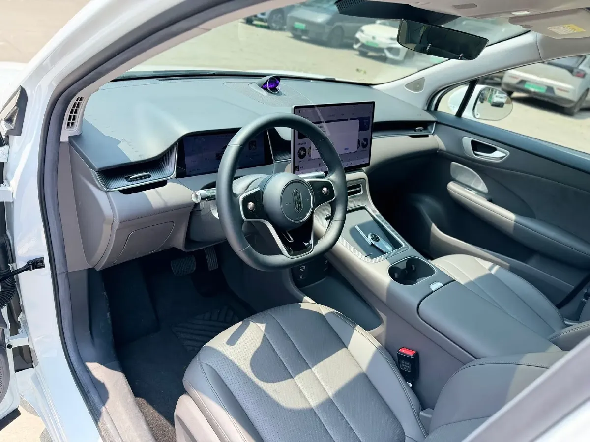 2025 HIMA Shangjie H5 REEV 98HP REEV,autocango,china used car exporter,china ev exporter,chinese used car exporter,chinese used ev exporter