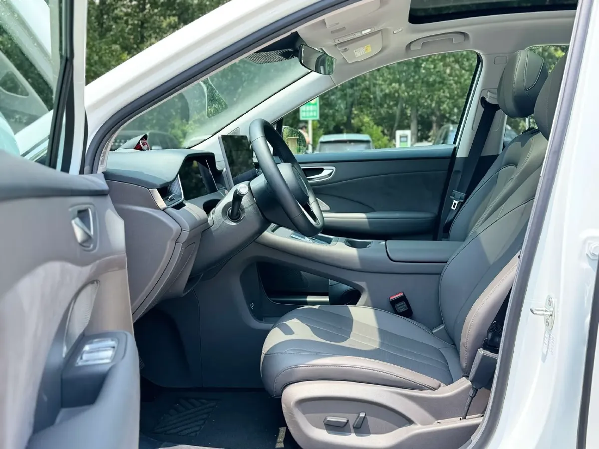 2025 HIMA Shangjie H5 REEV 98HP REEV,autocango,china used car exporter,china ev exporter,chinese used car exporter,chinese used ev exporter