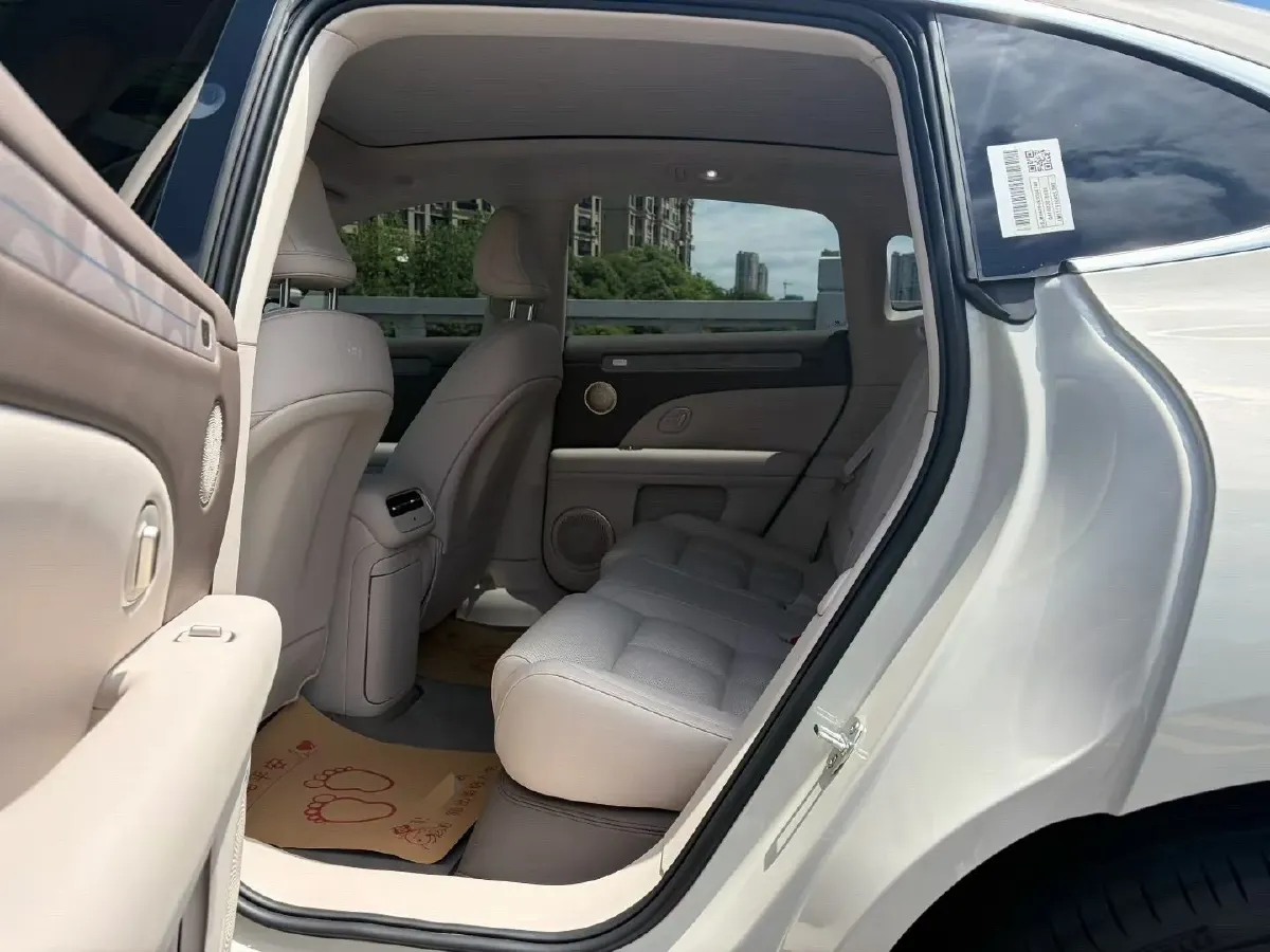 2026 IM LS6 BEV,autocango,china used car exporter,china ev exporter,chinese used car exporter,chinese used ev exporter