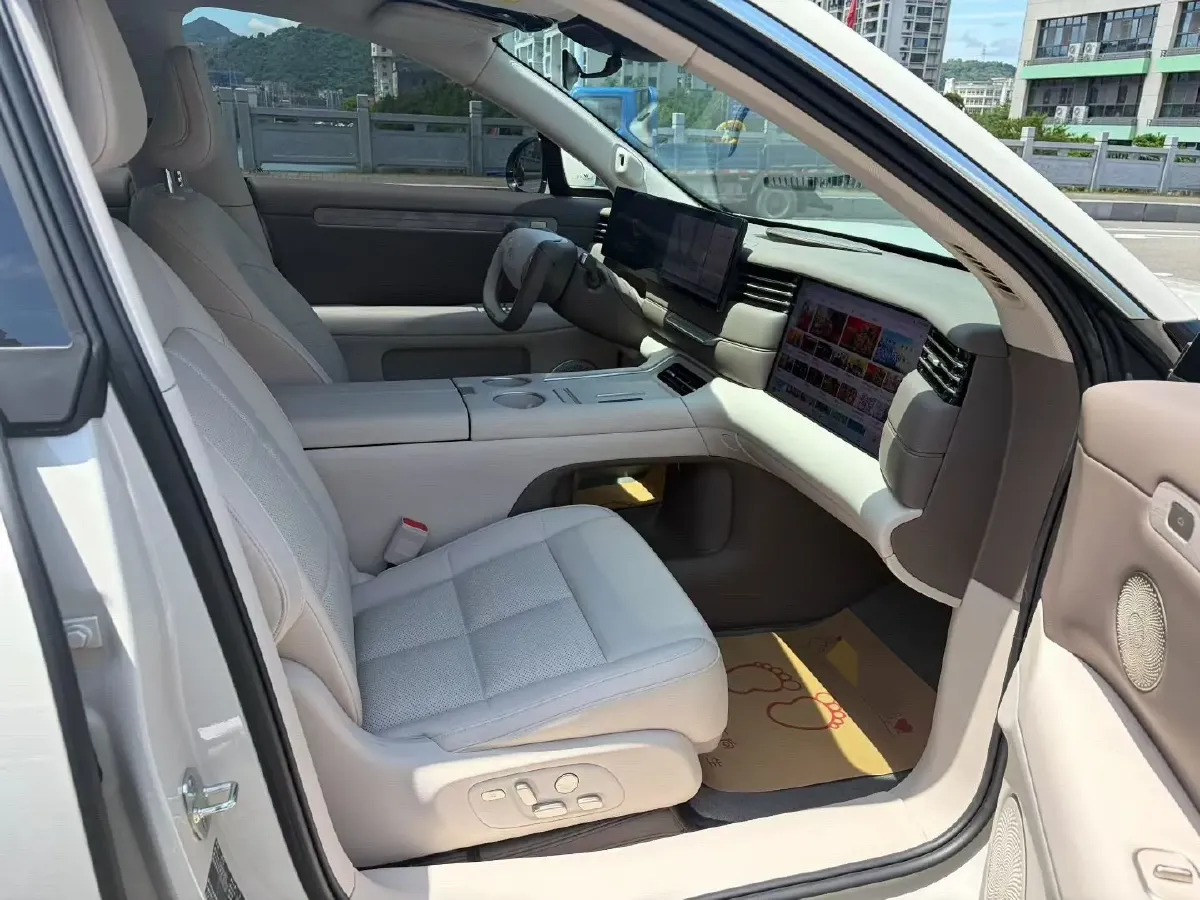 2026 IM LS6 BEV,autocango,china used car exporter,china ev exporter,chinese used car exporter,chinese used ev exporter