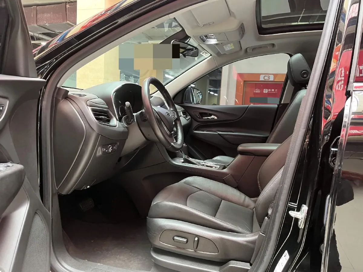 2019 Chevrolet Equinox 1.5T 180HP L4 6AT,autocango,china used car exporter,china ev exporter,chinese used car exporter,chinese used ev exporter