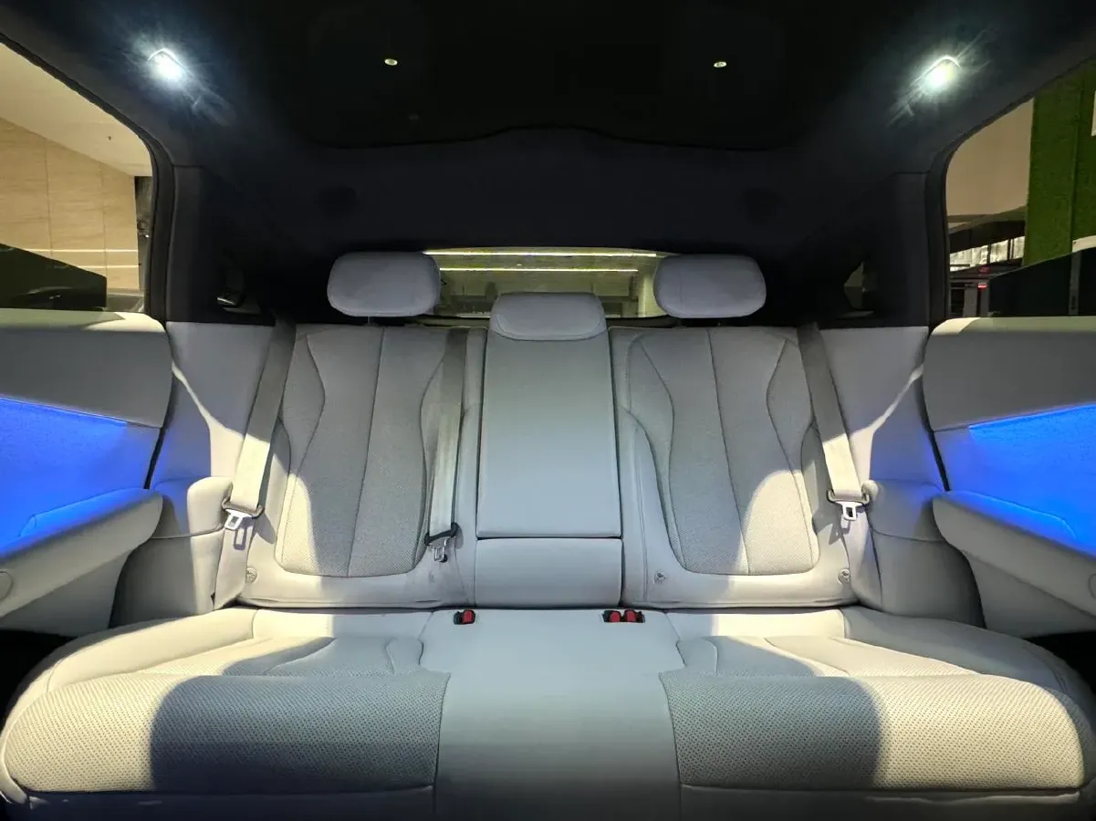 2024 Xpeng P7+ BEV 60.7KWH,autocango,china used car exporter,china ev exporter,chinese used car exporter,chinese used ev exporter