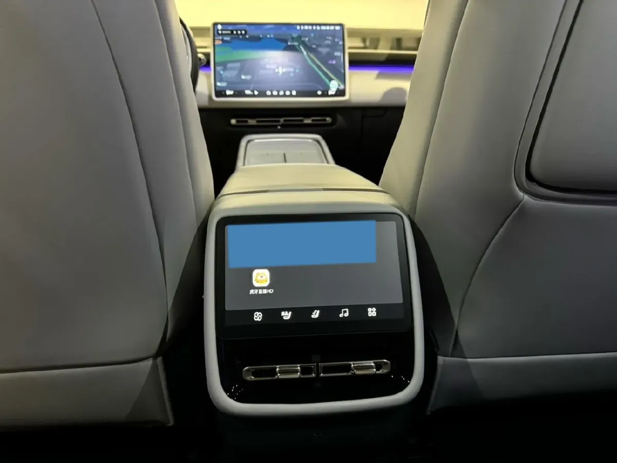 2024 Xpeng P7+ BEV 60.7KWH,autocango,china used car exporter,china ev exporter,chinese used car exporter,chinese used ev exporter