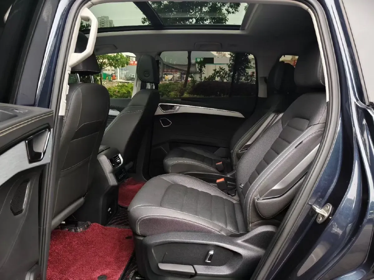2022 Volkswagen Talagon 2.0T 220HP L4 7DCT,autocango,china used car exporter,china ev exporter,chinese used car exporter,chinese used ev exporter