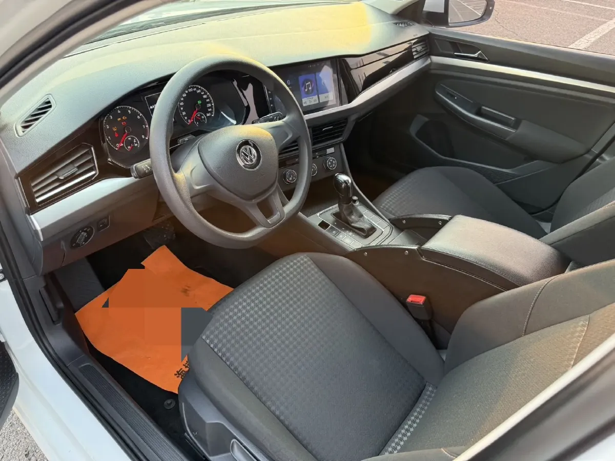 2019 Bestune T77 1.2T 143HP L4 7DCT,autocango,china used car exporter,china ev exporter,chinese used car exporter,chinese used ev exporter