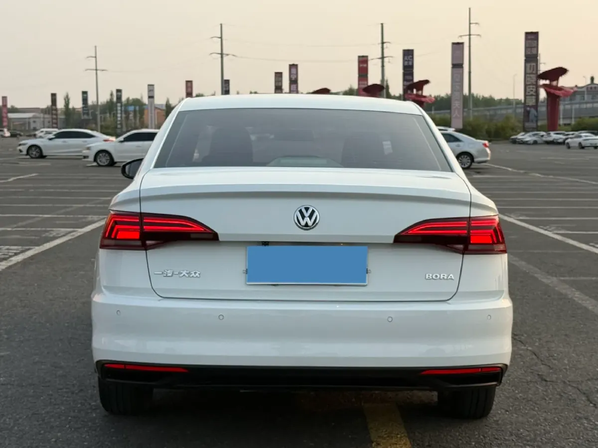 2019 Bestune T77 1.2T 143HP L4 7DCT,autocango,china used car exporter,china ev exporter,chinese used car exporter,chinese used ev exporter