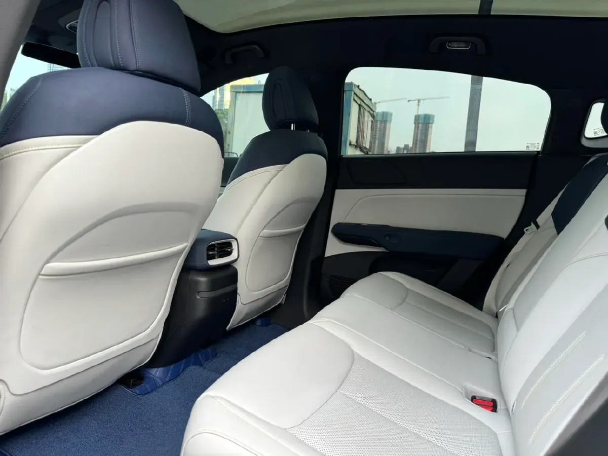2023 Xpeng G6 BEV 87.5KWH,autocango,china used car exporter,china ev exporter,chinese used car exporter,chinese used ev exporter