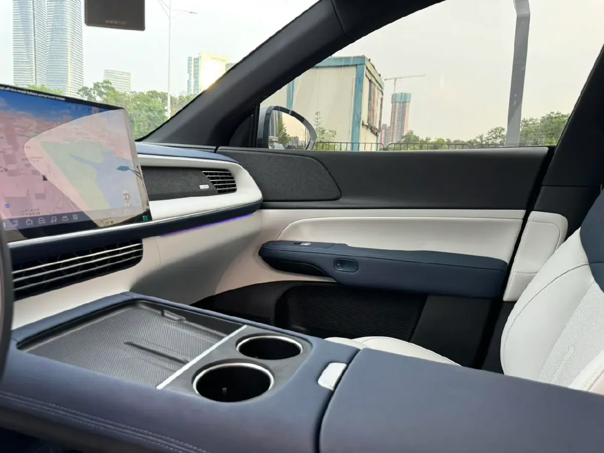2023 Xpeng G6 BEV 87.5KWH,autocango,china used car exporter,china ev exporter,chinese used car exporter,chinese used ev exporter