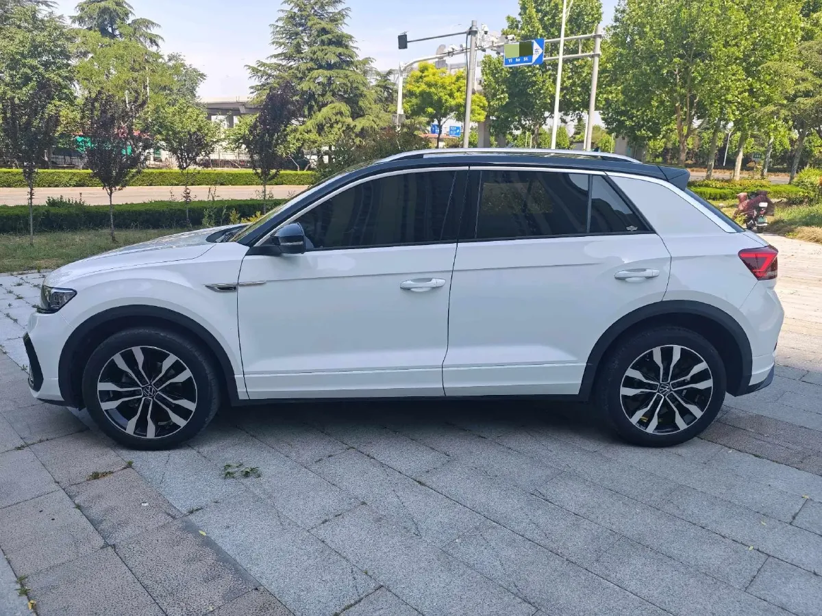 2022 Volkswagen T-Roc 1.4T 150HP L4 7DCT,autocango,china used car exporter,china ev exporter,chinese used car exporter,chinese used ev exporter