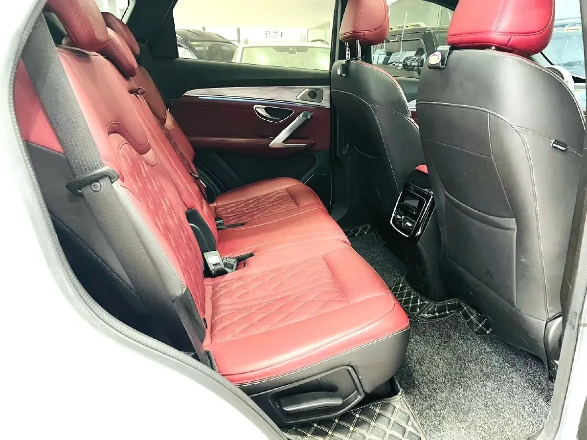 2023 Jetour X70 Plus 1.6T 197HP L4 7DCT,autocango,china used car exporter,china ev exporter,chinese used car exporter,chinese used ev exporter