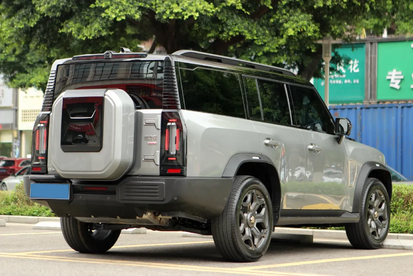 2025 Jetour Traveller 2.0T 254HP L4 8AT,autocango,china used car exporter,china ev exporter,chinese used car exporter,chinese used ev exporter