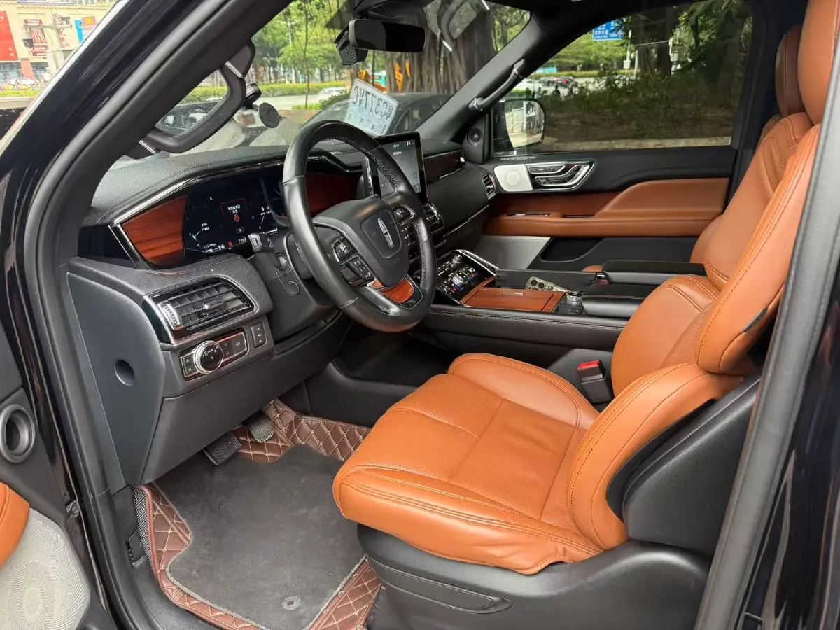 2020 Lincoln Navigator 3.5T 388HP V6 10AT,autocango,china used car exporter,china ev exporter,chinese used car exporter,chinese used ev exporter