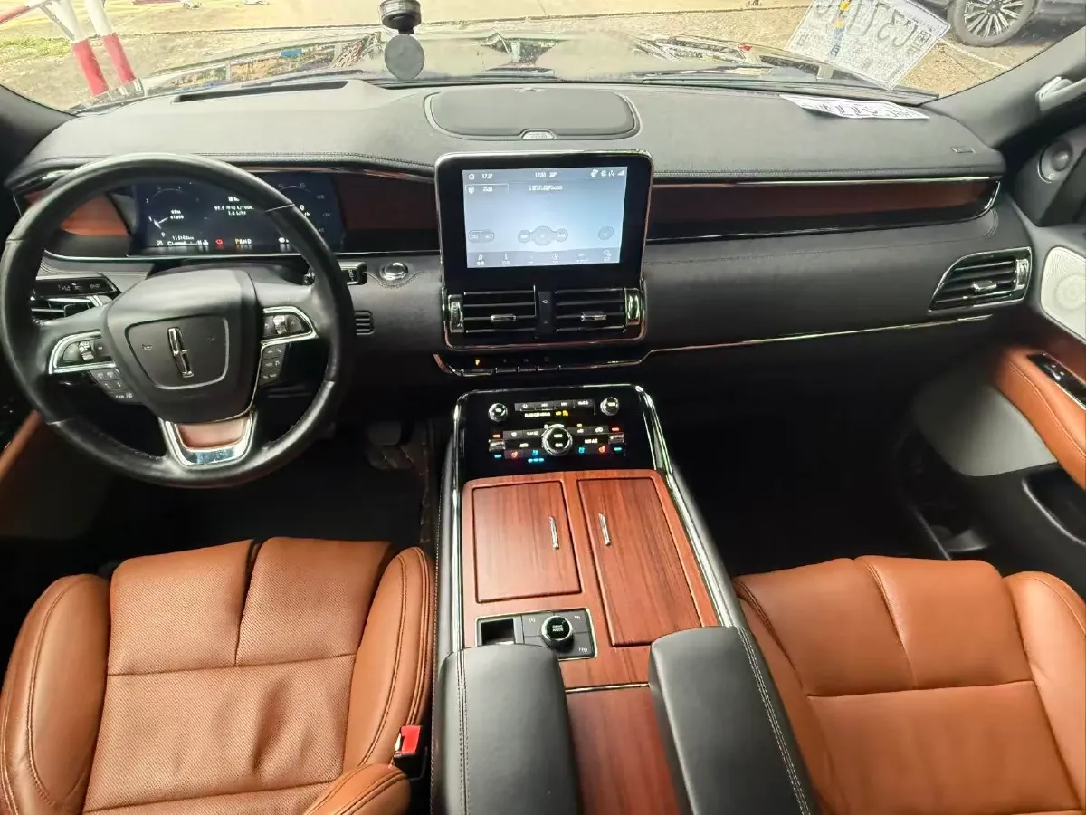 2020 Lincoln Navigator 3.5T 388HP V6 10AT,autocango,china used car exporter,china ev exporter,chinese used car exporter,chinese used ev exporter