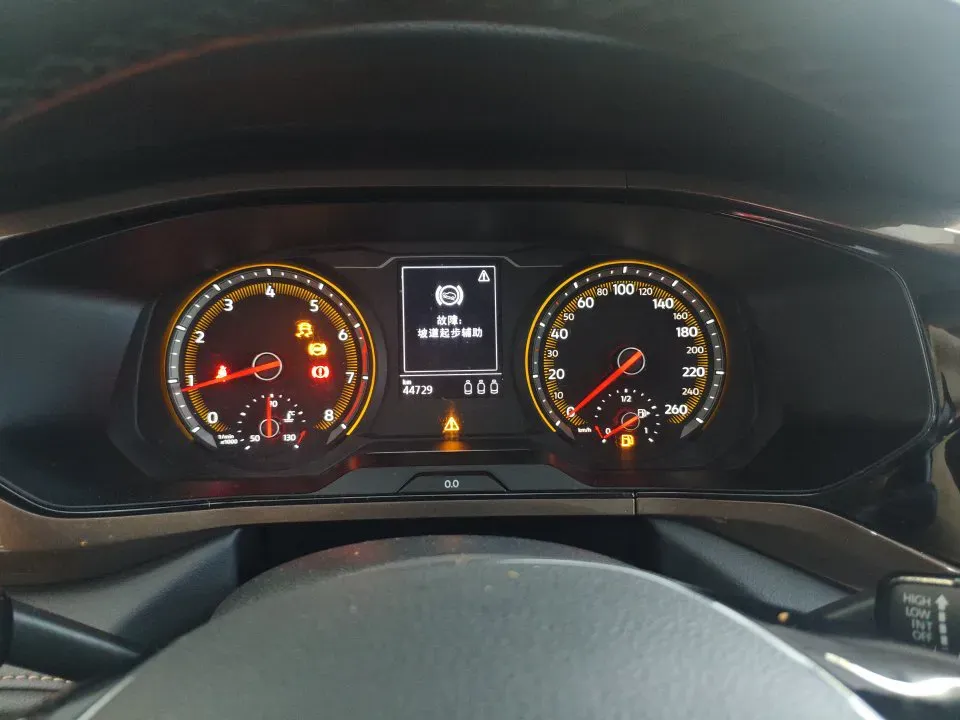 2021 Volkswagen Tharu 1.4T 150HP L4 7DCT,autocango,china used car exporter,china ev exporter,chinese used car exporter,chinese used ev exporter